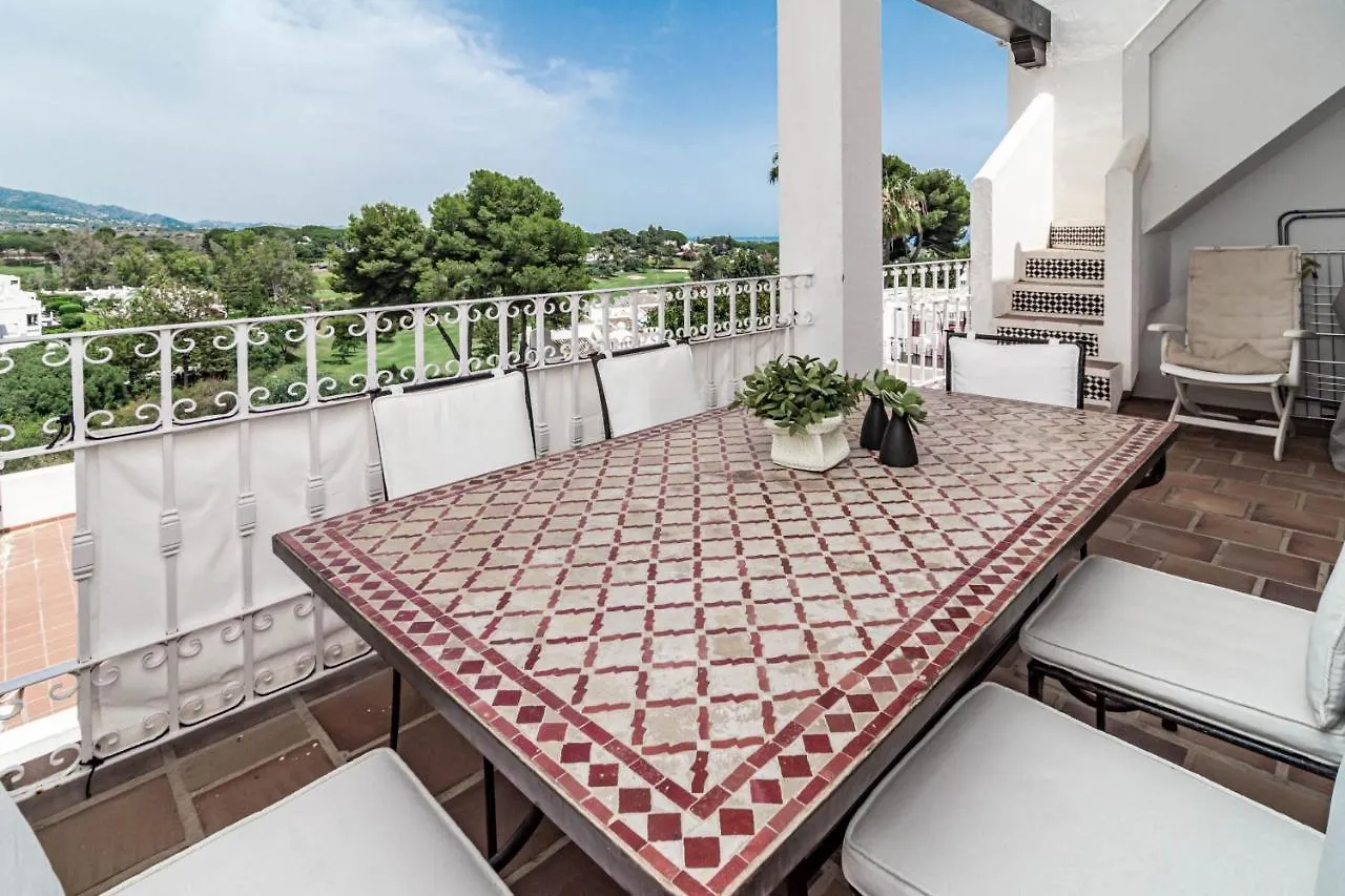 Fantastic 3 Bedroom Townhouse In Aloha Pueblo Close To The Golf Course And Has Amazing Mountain Views ماربيا 0*,
